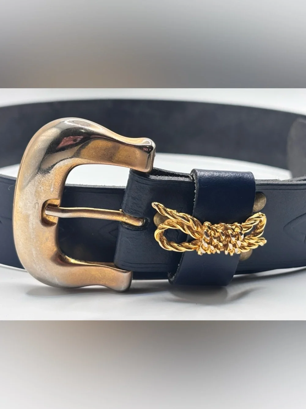 Vintage Italian Leather Belt Gold Rope Detail Small 27 Western Boho - Picture 2 of 8